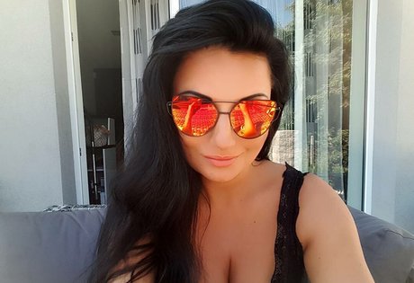 Foto desnuda filtrada de OnlyFans de Rita Kyslinger