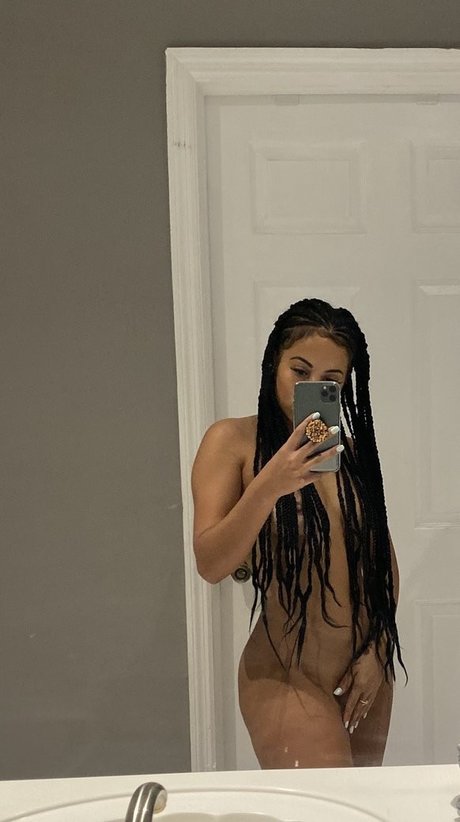Nacktes geleaktes OnlyFans-Foto von Kaylingarcia