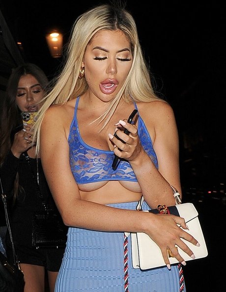 Alasti lekkinud OnlyFans-i pilt Chloe Ferry