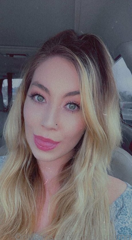 Naken lekkede OnlyFans-bilde av Spicyautumn