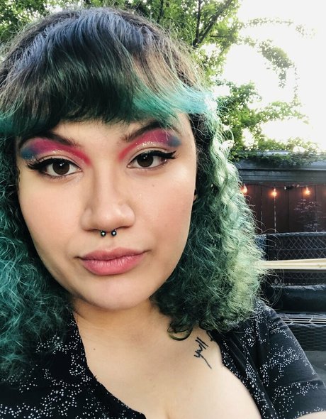 Yourlocalewhore