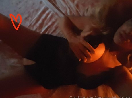 Foto di nudo di fuga di OnlyFans di Lamogliedelmiocapo