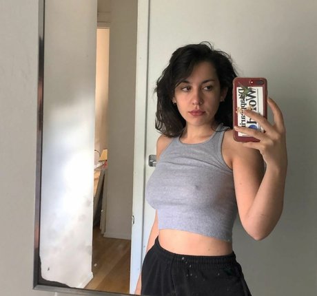 Alasti lekkinud OnlyFans-i pilt Gabi Abrao