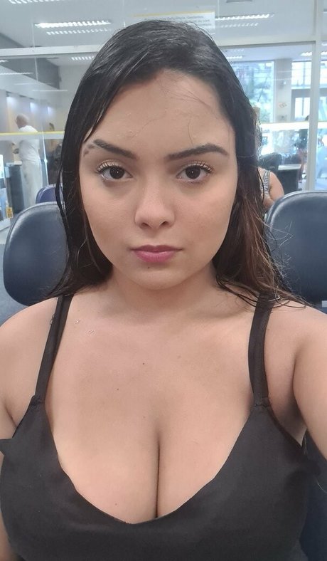 Naken läckt OnlyFans-bild av Baueny Barroco