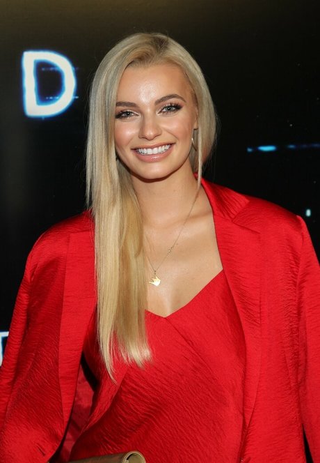 Nahá fotka uniklých OnlyFans od Karolina Bielawska