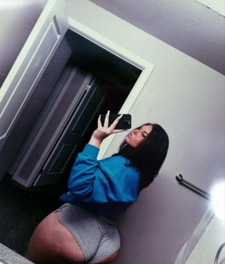 Photo nue de fuite OnlyFans de Morgannarianna