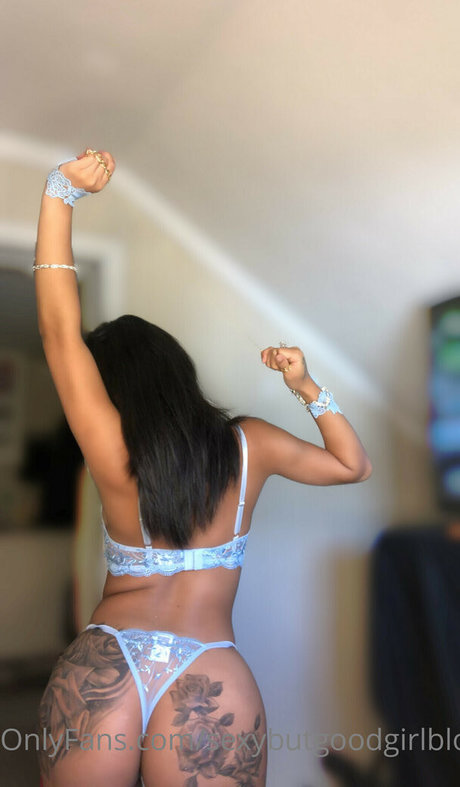 Sexybutgoodgirl OnlyFans 유출 누드 사진