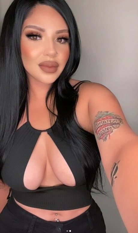 Nagie wyciekłe zdjęcie OnlyFans od Champagne Chronicles