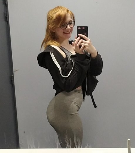 Naken läckt OnlyFans-bild av Heavenshiii