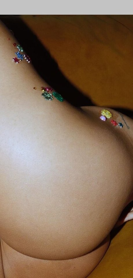 Обнаженная фотография утечки OnlyFans от Morenaaluna