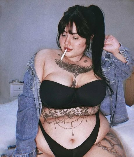 Suzanepb  nude leaked OnlyFans photo