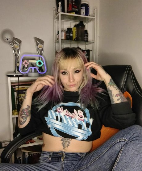 Redfoxy12