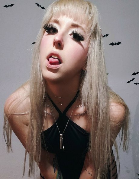 Moonirl
