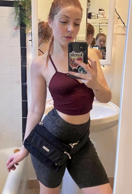 Nahá fotka uniklých OnlyFans od Pinkthemagicdragon