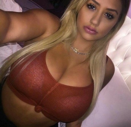 Foto desnuda filtrada de OnlyFans de Aubrey Lynn Berg