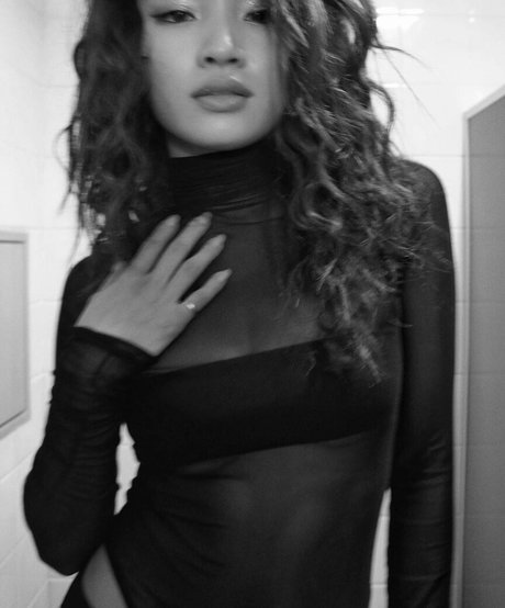 Anna Sawai