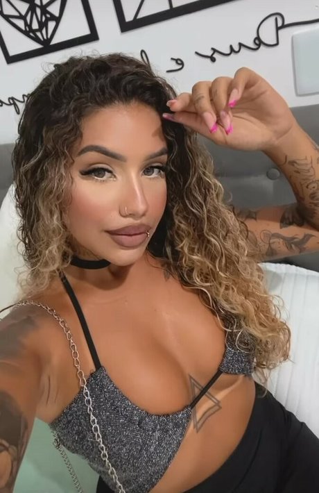 Muito Linda
