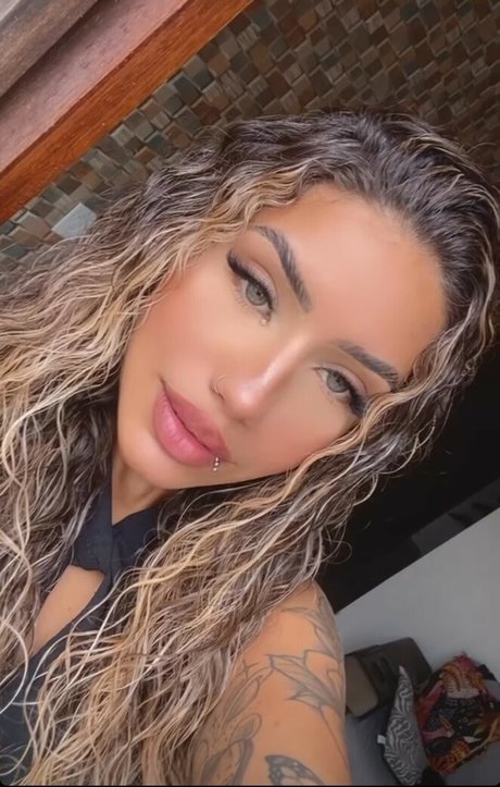 Muito Linda