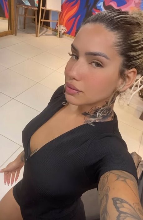 Muito Linda