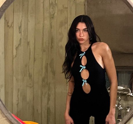 Dua Lipa