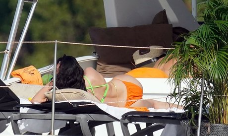 Dua Lipa