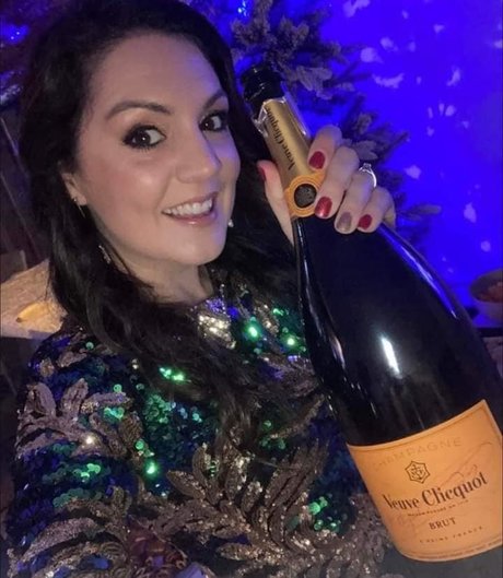 Laura Tobin