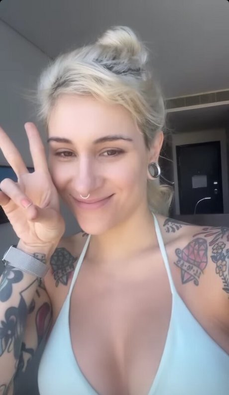Naken läckt OnlyFans-bild av Mariana Ayres