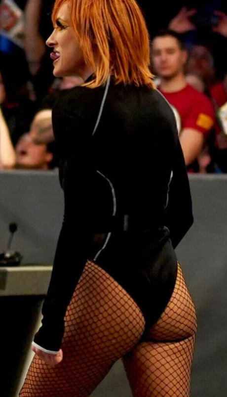 Обнаженная фотография утечки OnlyFans от Becky Lynch