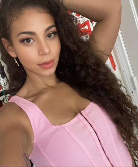 Samantha Irvin