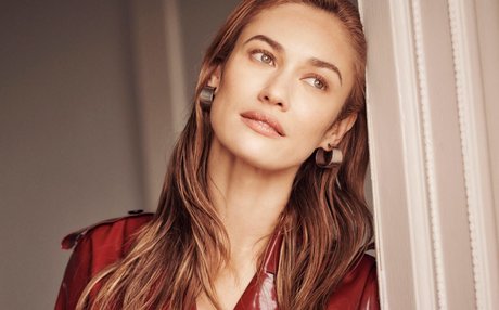 Olga Kurylenko