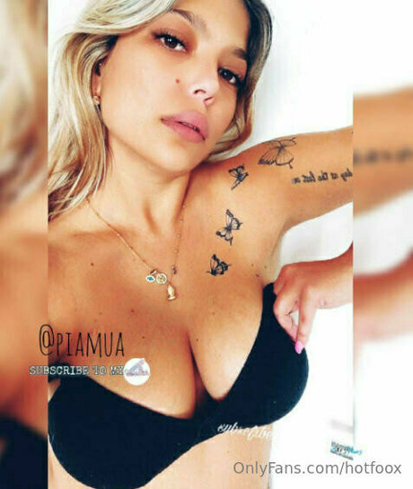 Naken läckt OnlyFans-bild av Hotfoox