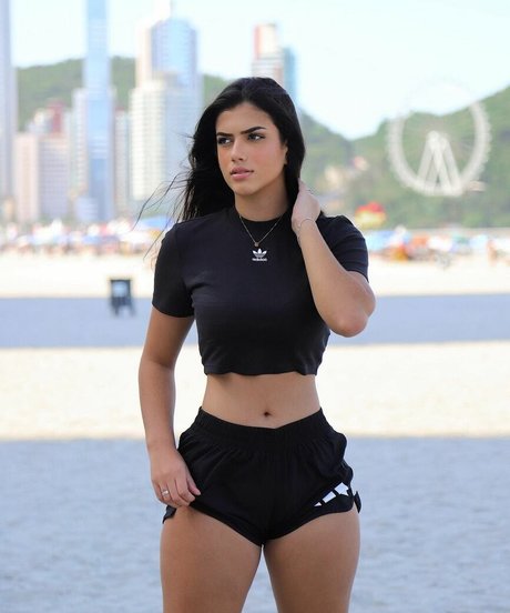 Victtoria Medeiros