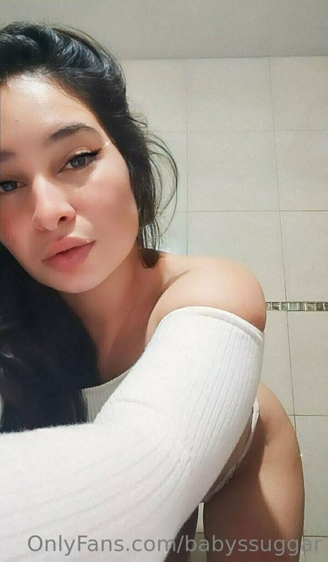Alasti lekkinud OnlyFans-i pilt Babyssuggar