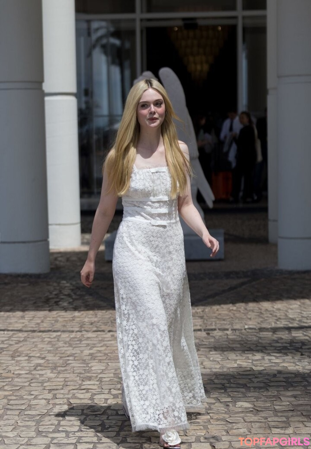 Nahá fotka uniklých OnlyFans od Elle Fanning #1027