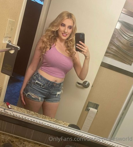 Anniechloesworld