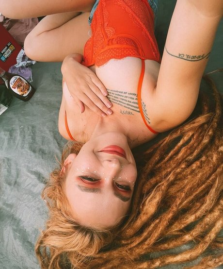 Eliza Grace