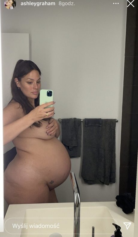 Nøgent lækket OnlyFans-billede af Ashley Graham
