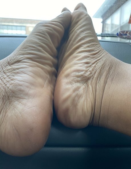Foto nua vazada do OnlyFans de Carameltoesz