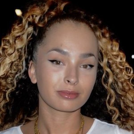 Ella Eyre