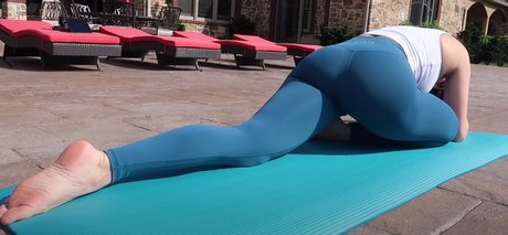 Flexible Beauties