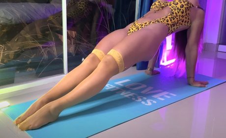 Flexible Beauties