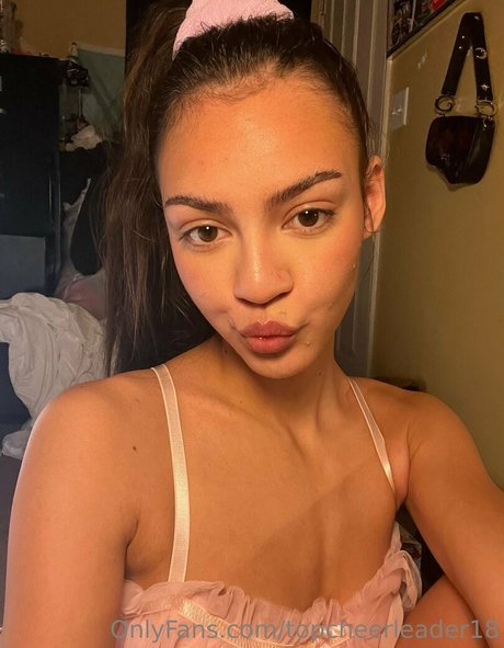 Topcheerleader18