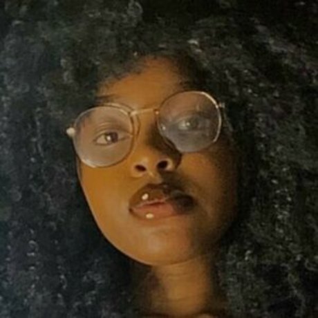 Naakte gelekte OnlyFans-foto van Isabellanoona