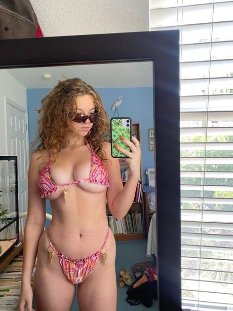 Ashley Suarez