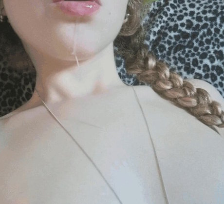 Maryjane Auryn