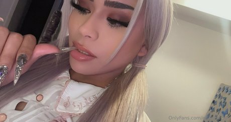 Nagie wyciekłe zdjęcie OnlyFans od Edenthedoll