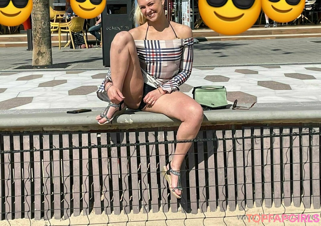 Nahá fotka uniklých OnlyFans od Siswet19 #1022