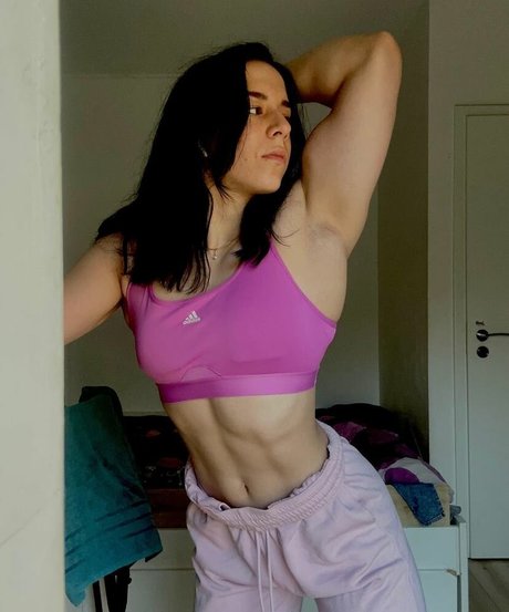 Courtney01