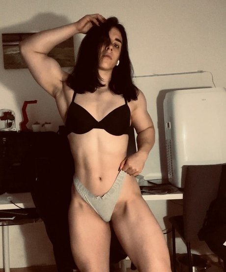 Naken läckt OnlyFans-bild av Courtney01