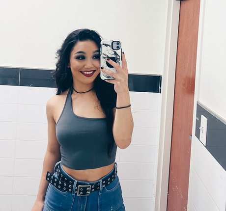 Roxanne Perez